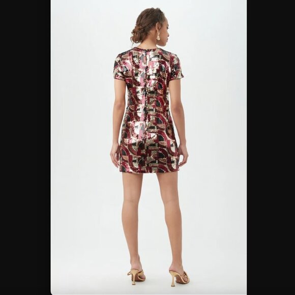Trina Turk Lupine 2 Galerie Arte Sequin Short-Sleeve Shift Dress 4 - Picture 3 of 6